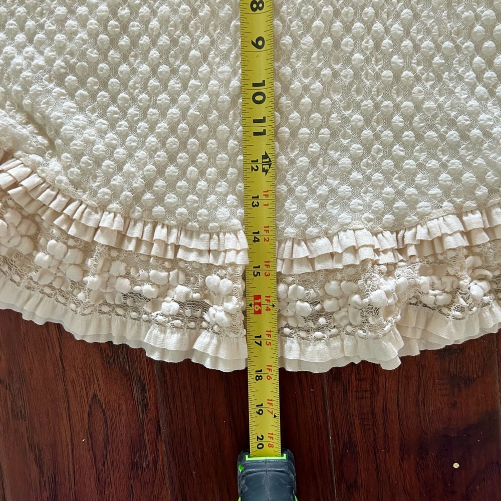 Max Studio Cream Textured Skirt with ruffles. - Picture 4 of 4